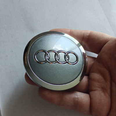 Ковпачки (заглушки) в диски Audi, сірі 60\53-57мм 4B0 601170 A